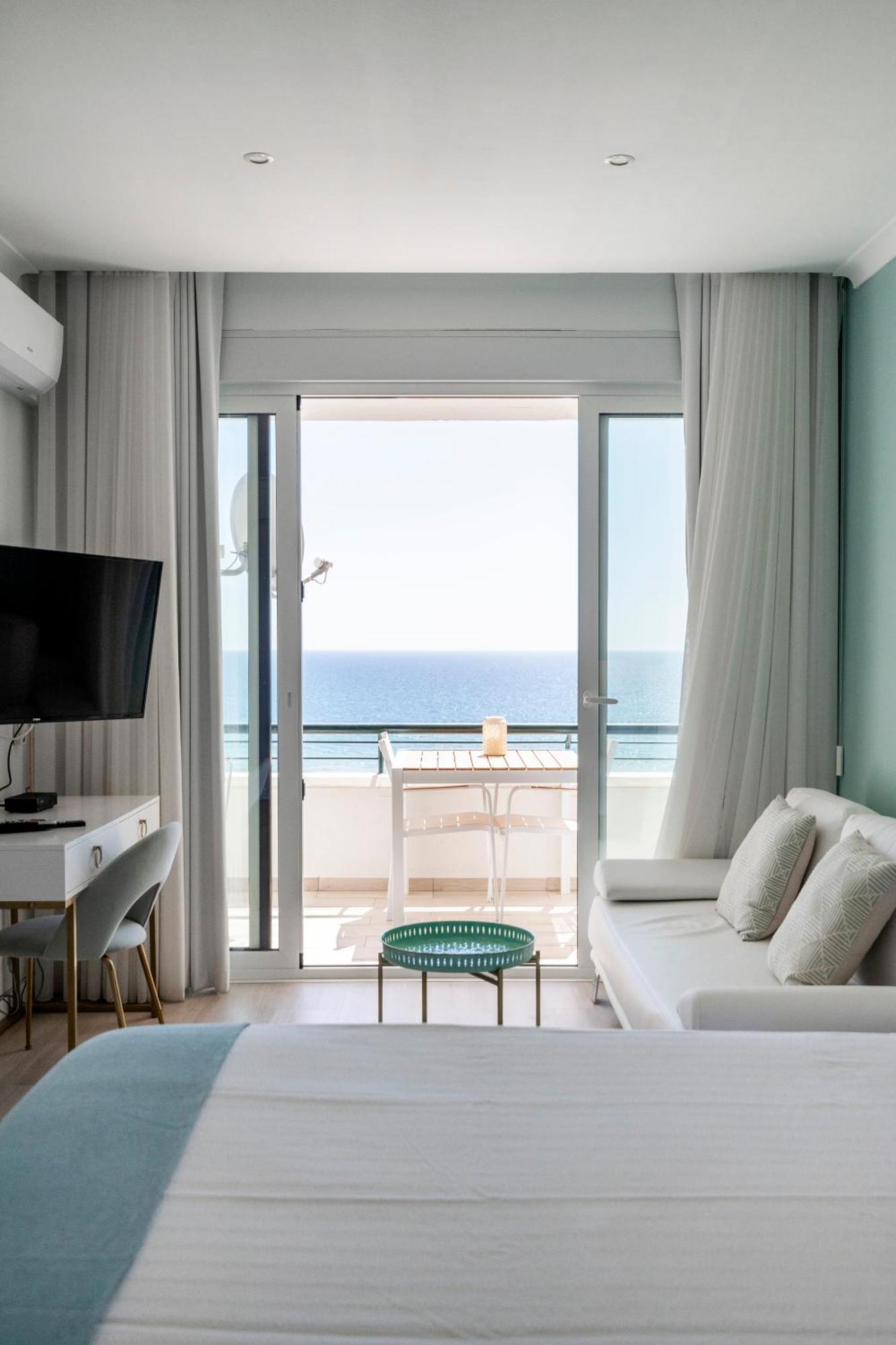 Sea Lovers - Sea Front - Studio Apartment Monte Gordo Exterior photo